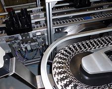 塑料鏈板的高強(qiáng)度與低摩擦系數(shù)特點是什么？