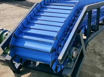 什么是鏈板輸送機？